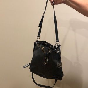 Michael kors bucket bag